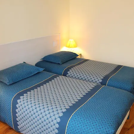 Comme Un Coq En Pate Bed & Breakfast Bourg-le-Comte Exterior photo