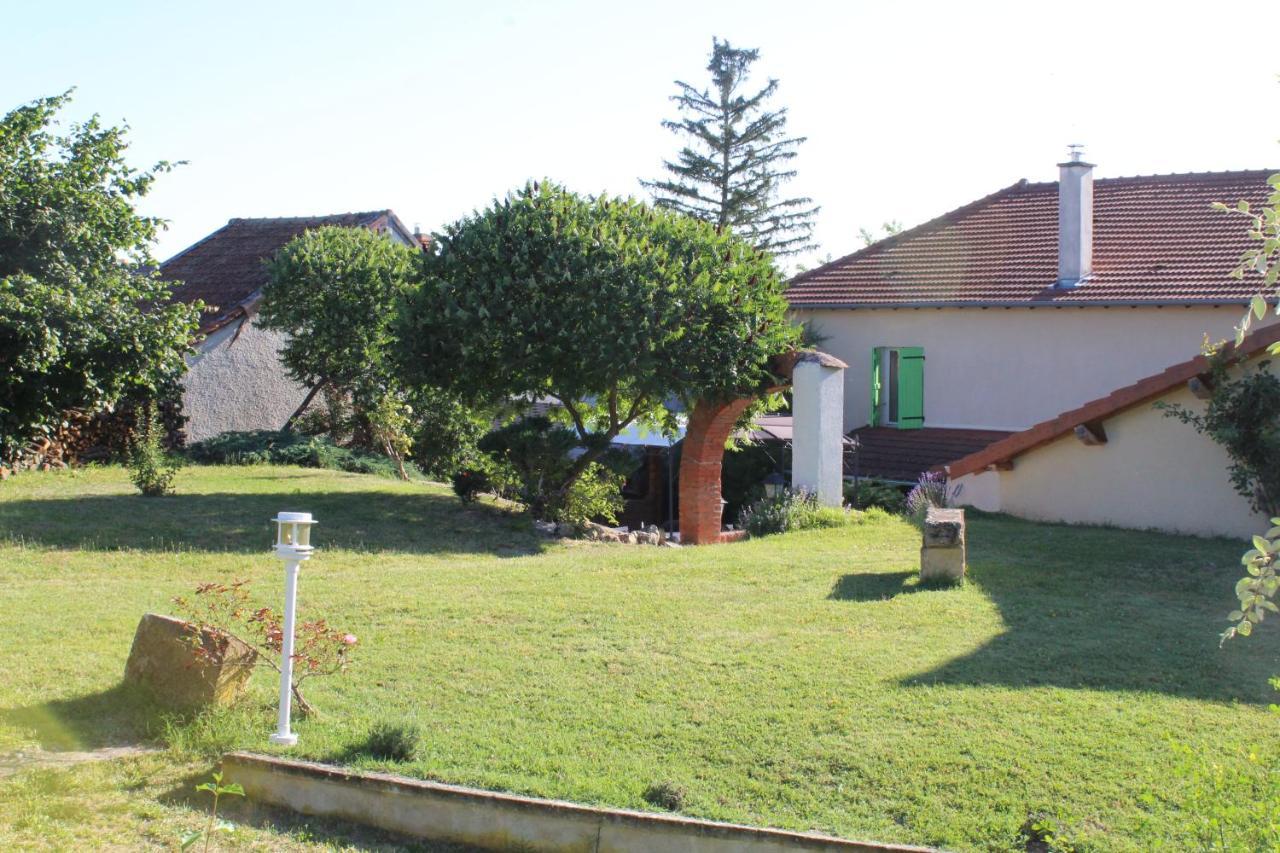 Comme Un Coq En Pate Bourg-le-Comte