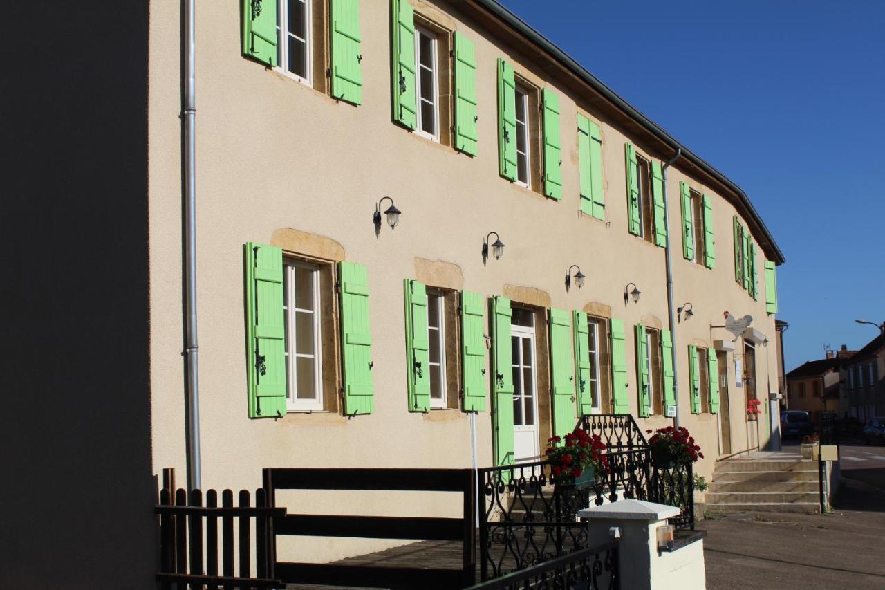 Comme Un Coq En Pate 2* Bourg-le-Comte